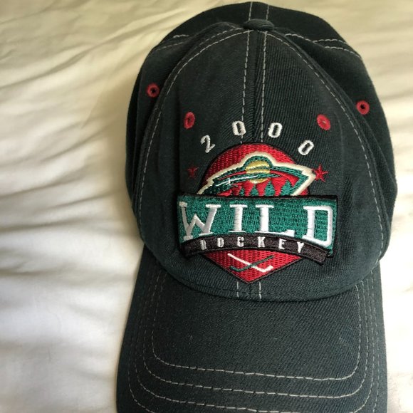 MINNESOTA WILD BASEBALL CAP/HAT - Picture 1 of 4
